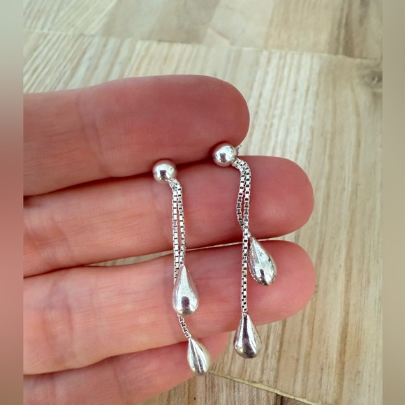 925 Sterling Silver Jewelry - Italy 925 Sterling silver double teardrop earrings on posts